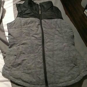 North face women vest